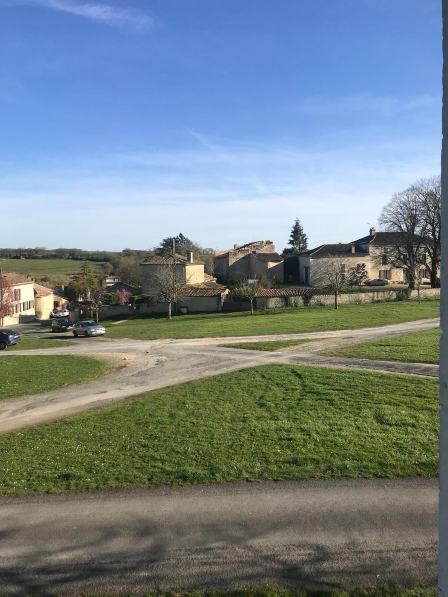 La Maison De Josephine Montignac-Charente Exterior foto